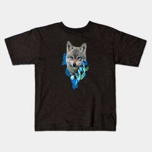 Cute Baby Wolf with blue Flowers Kids T-Shirt